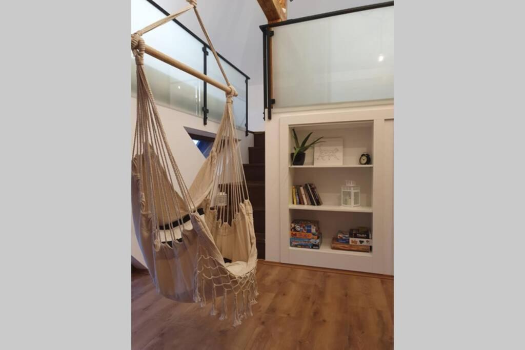 Koci Dom Loft Apartment เวียลิชกา ภายนอก รูปภาพ